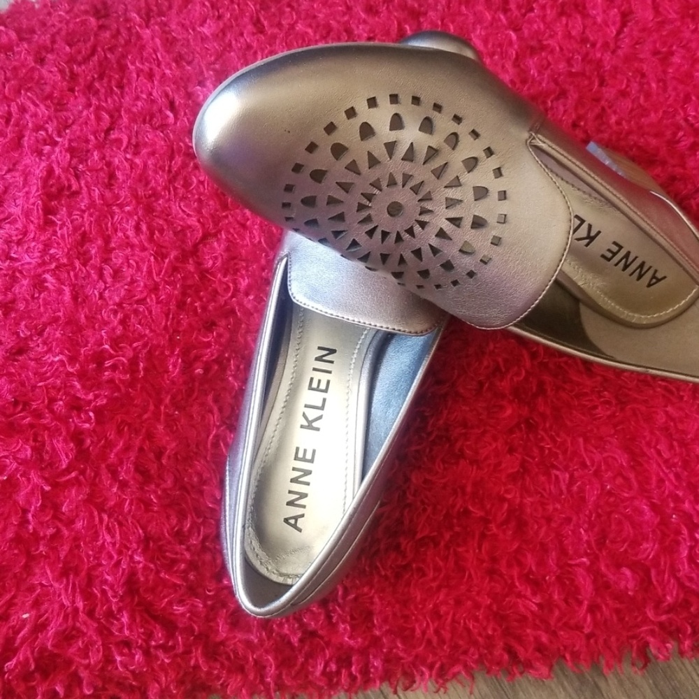 Anne Klein Shoes